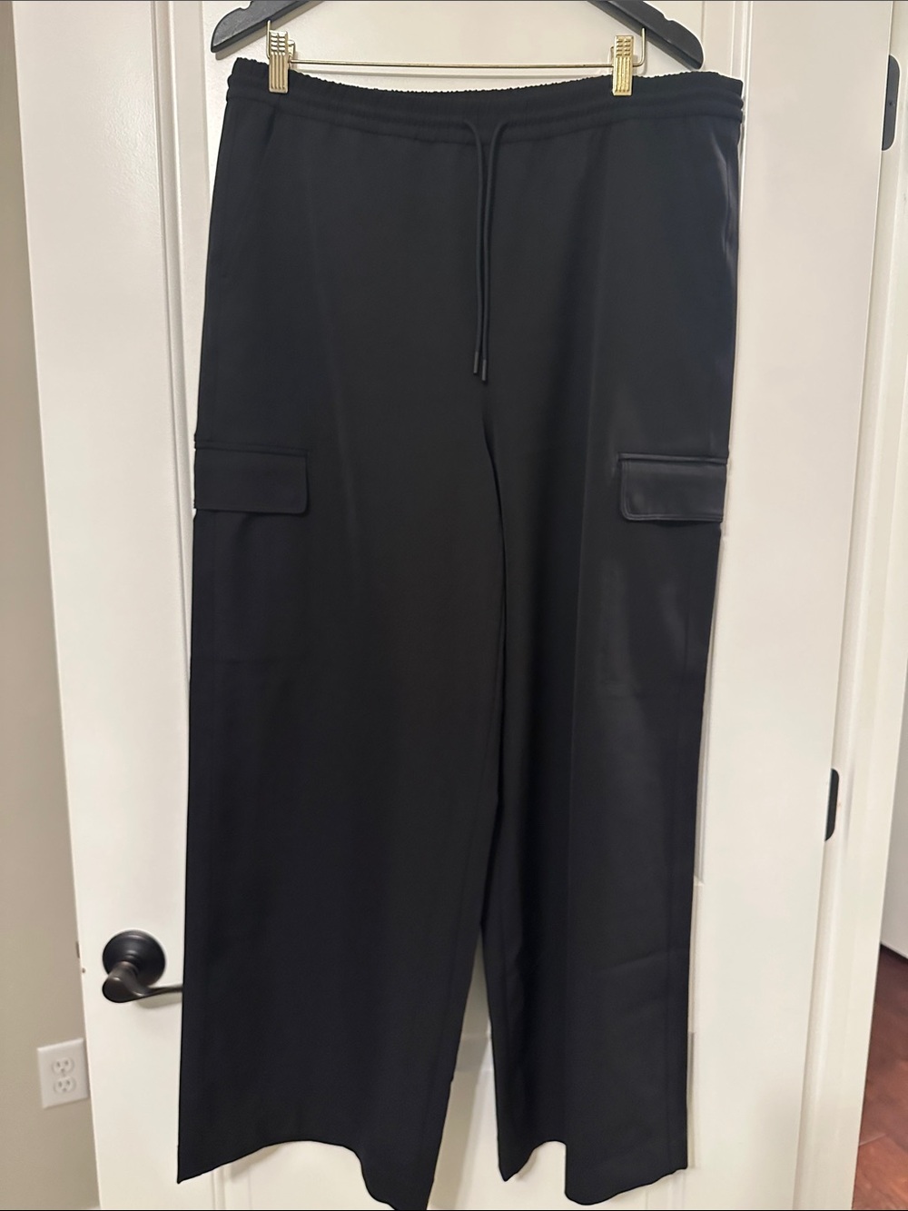 Athleta Black Cargo Wide-Leg Pants